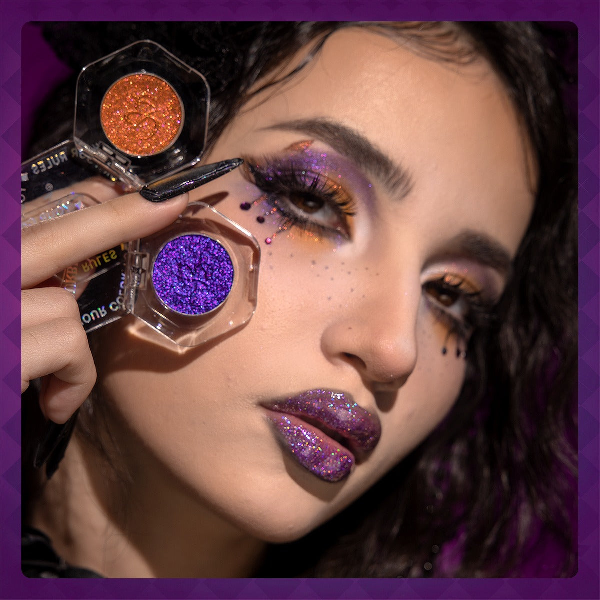 Ember - Multichrome Single Eyeshadow