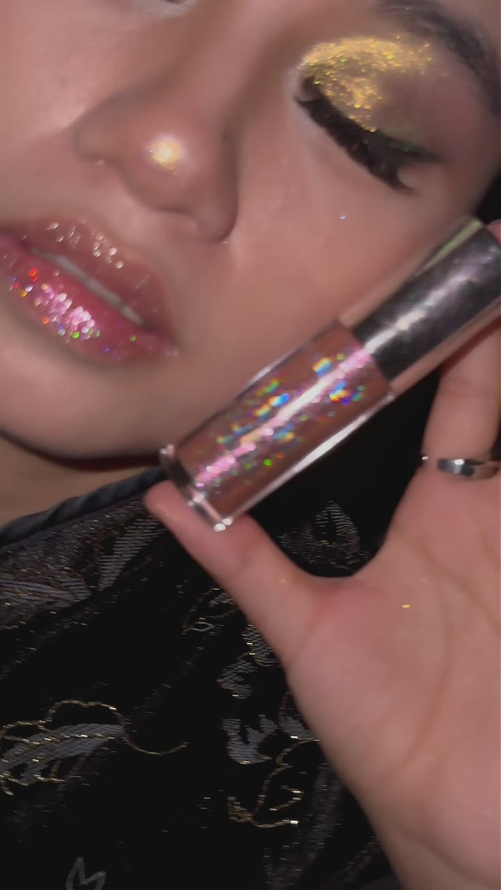 Load video: Stellar - Shimmer Lip Gloss