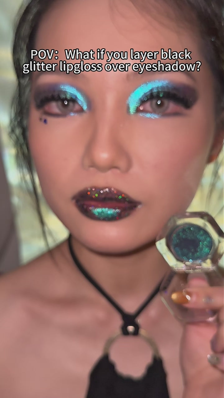 Load video: Mysterio - Multichrome Single Eyeshadow